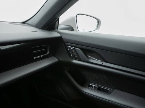 Certified 2024 Porsche Taycan 4 Cross Turismo image 24