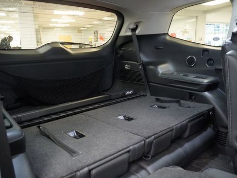 Used 2019 Subaru Ascent Limited image 34