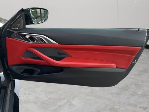 Used 2022 BMW M4 xDrive Competition w/ Executive Package image 13