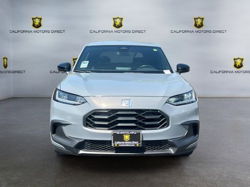 Used 2025 Honda HR-V Sport image 8