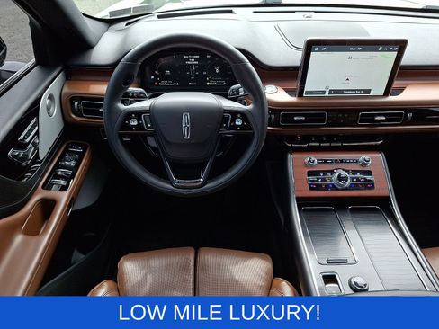 Used 2021 Lincoln Aviator Reserve w/ Equipment Group 202A AWD/4WD image 14