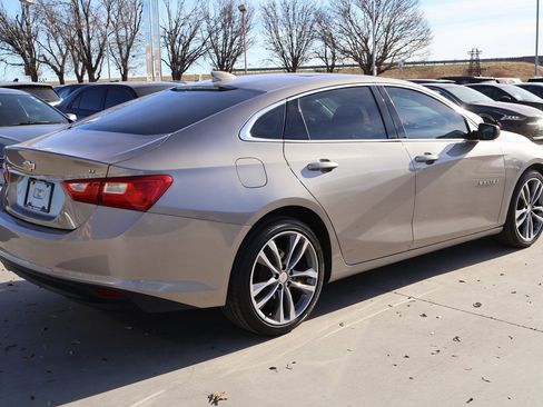 Used 2023 Chevrolet Malibu LT image 6