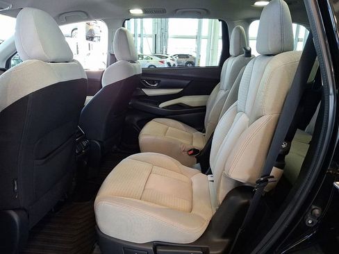 Used 2019 Subaru Ascent Premium w/ Popular Package #2A AWD/4WD image 13
