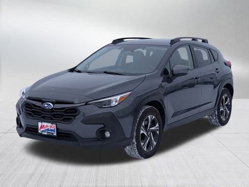 Used 2024 Subaru Crosstrek 2.0i Premium image 3