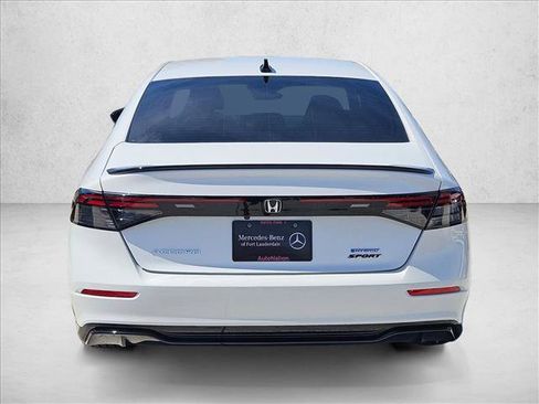 Used 2025 Honda Accord Sport image 7