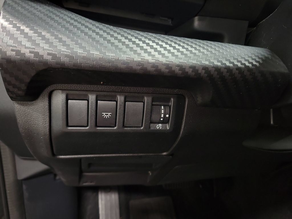 Used 2023 Subaru Ascent Premium AWD/4WD image 25
