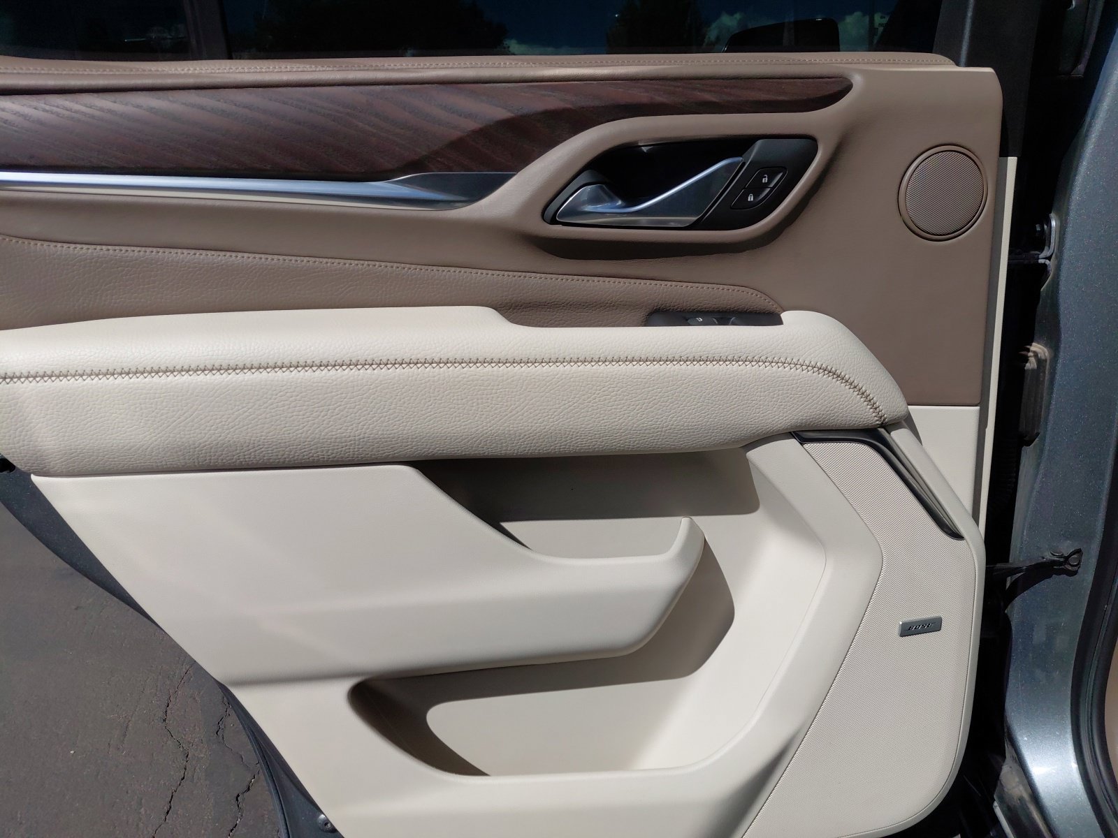 Used 2021 GMC Yukon Denali AWD/4WD image 18