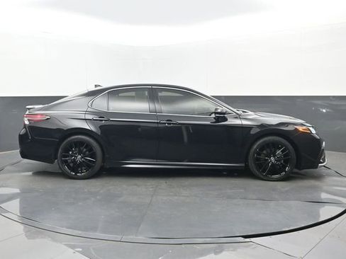 Used 2024 Toyota Camry XSE FWD image 2