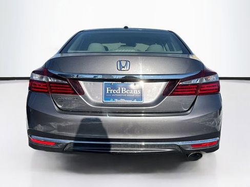 Used 2016 Honda Accord EX-L image 6