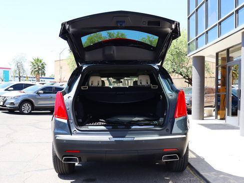 Used 2019 Cadillac XT5 Luxury FWD image 22