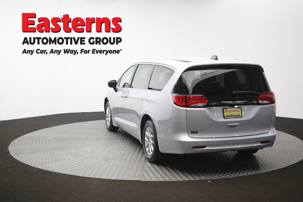 Used 2023 Chrysler Voyager LX FWD image 67