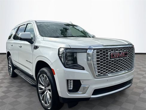 Used 2021 GMC Yukon Denali image 4
