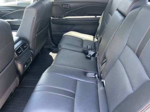 Certified 2025 Honda Passport TrailSport image 20