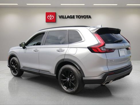 Used 2025 Honda CR-V Sport-L image 3