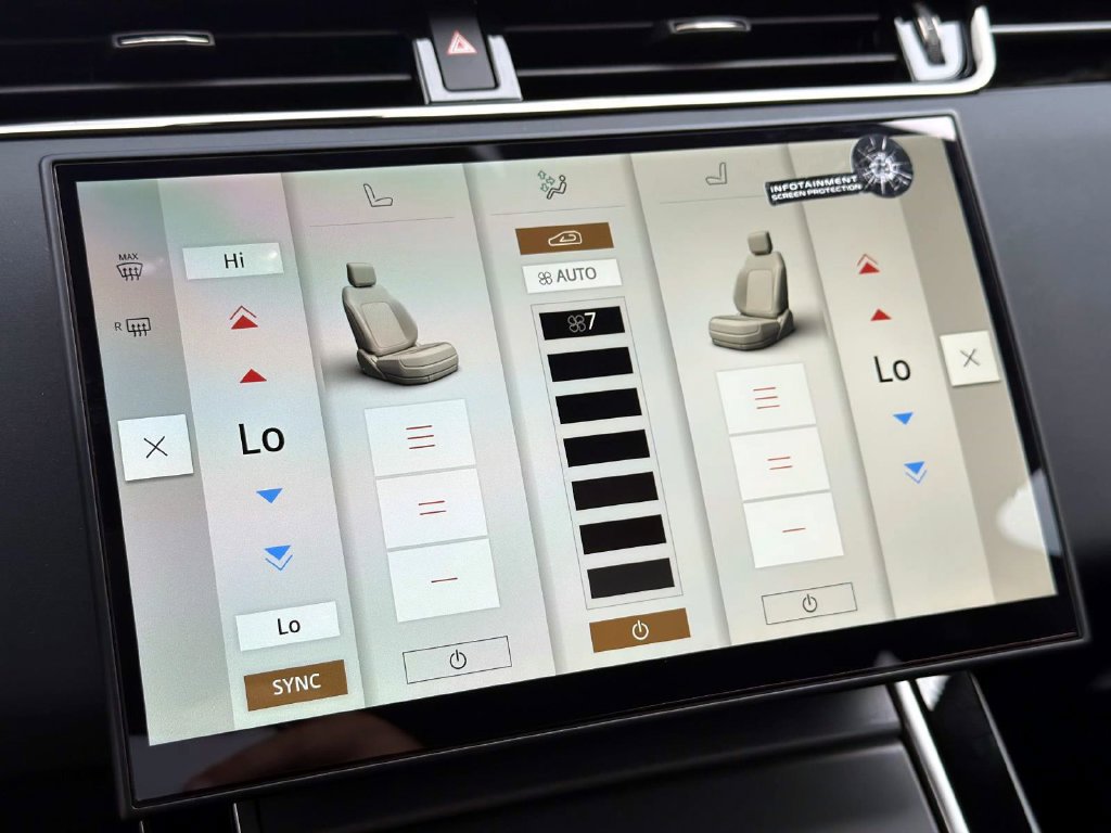 New 2026 Land Rover Range Rover Evoque S AWD/4WD image 24