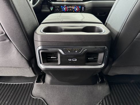 Certified 2024 Chevrolet Silverado 2500 LTZ w/ LTZ Plus Package AWD/4WD image 18