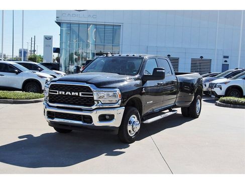 Used 2024 RAM 3500 Big Horn image 2