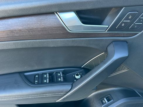 Used 2023 Audi Q5 2.0T Premium Plus w/ Premium Plus Package image 10