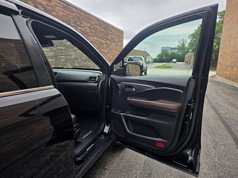 Used 2025 Honda Ridgeline RTL image 19
