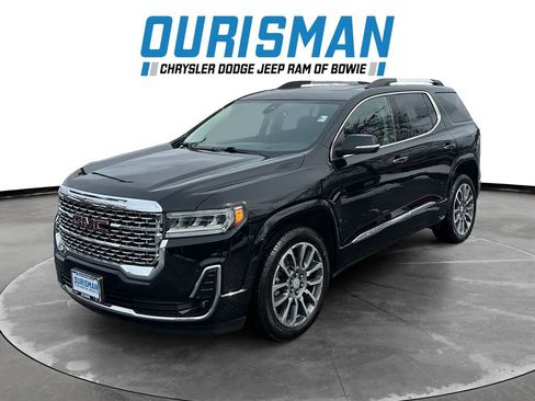 Used 2022 GMC Acadia Denali image 2