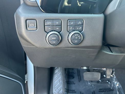 Used 2023 GMC Sierra 1500 SLT image 27