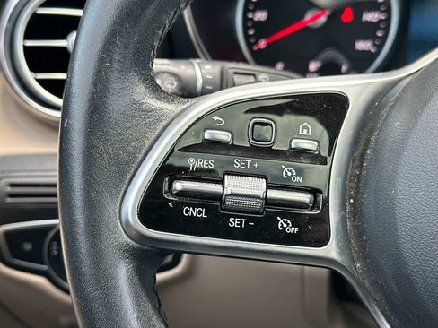 Certified 2022 Mercedes-Benz GLC 300 image 26
