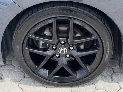 Used 2023 Honda Civic Sport image 18