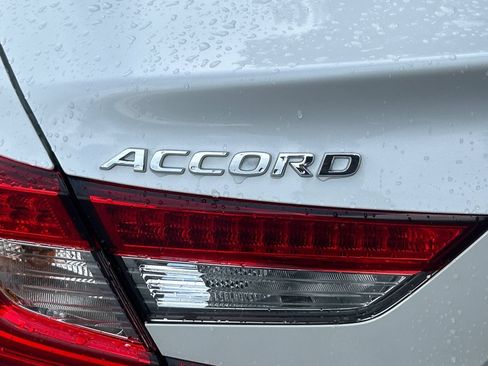 Used 2022 Honda Accord EX-L image 26