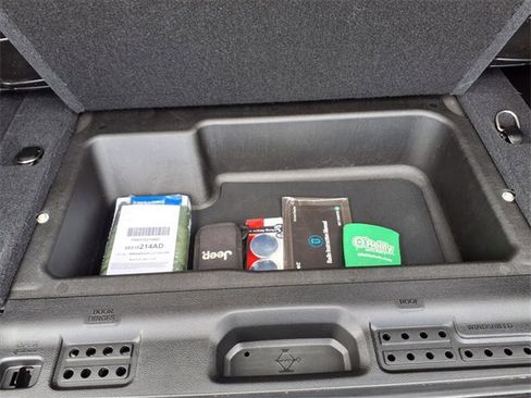 Used 2021 Jeep Wrangler Unlimited Sahara image 81