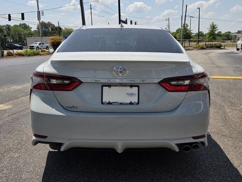 Certified 2024 Toyota Camry SE FWD image 6