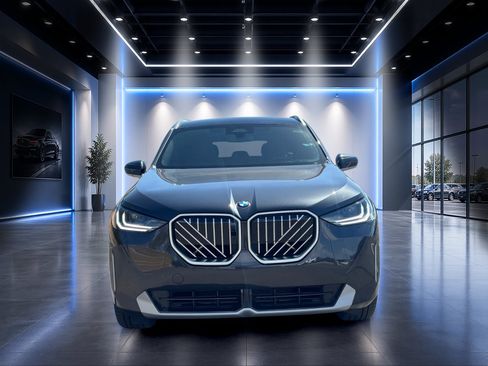 Used 2026 BMW X3 xDrive30i w/ Premium Package AWD/4WD image 9