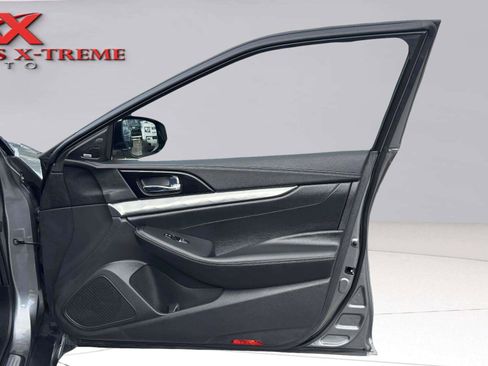 Used 2020 Nissan Maxima 3.5 SL w/ Floor Mat Group FWD image 49