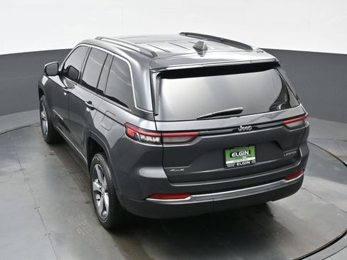 Used 2022 Jeep Grand Cherokee Limited image 34