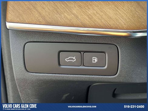 Used 2025 Volvo XC90 T8 Plus w/ Protection Package Premier AWD/4WD image 21
