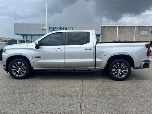 Used 2020 Chevrolet Silverado 1500 LT w/ Texas Edition RWD image 6