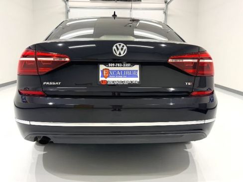 Used 2019 Volkswagen Passat 2.0T Wolfsburg w/ Wheels & Sunroof Package FWD image 7