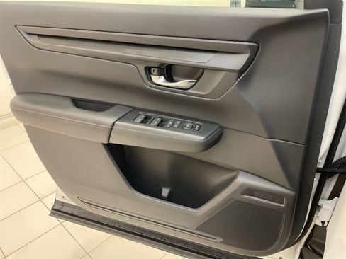 Certified 2025 Honda CR-V Sport image 16