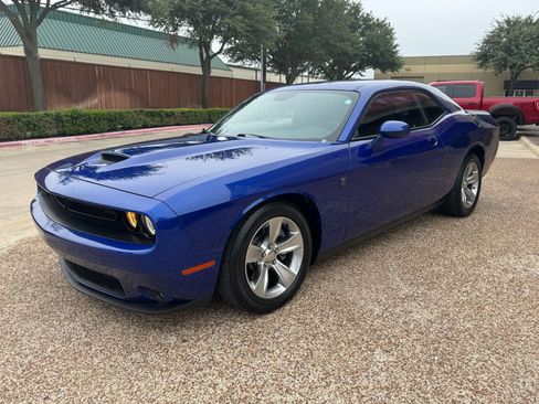 Used 2021 Dodge Challenger GT w/ Blacktop Package image 11