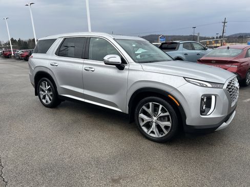 Used 2022 Hyundai Palisade SEL w/ 8P Bench Seat Package image 3