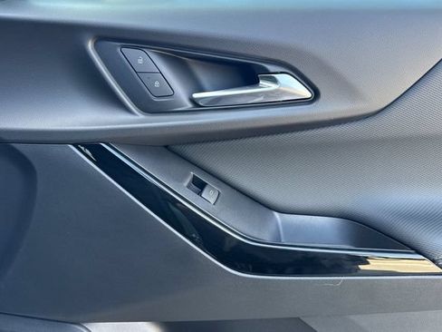 New 2027 Chevrolet Equinox LT FWD image 26