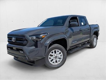 New 2025 Toyota Tacoma SR5