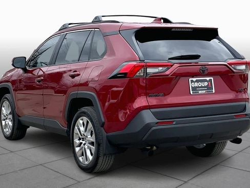 Used 2025 Toyota RAV4 XLE Premium image 12