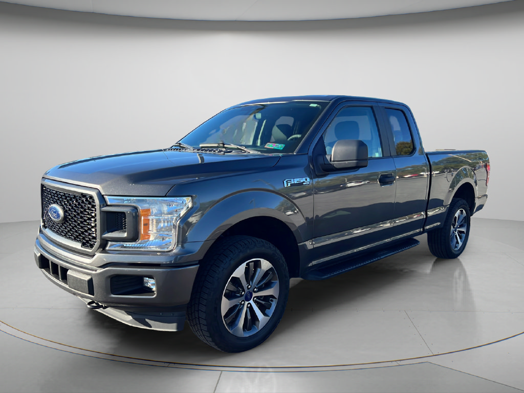 Used 2019 Ford F150 XL w/ Equipment Group 101A Mid AWD/4WD image 3