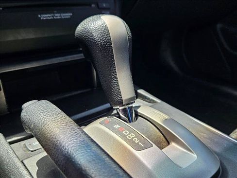 Used 2010 Honda Accord EX-L image 9