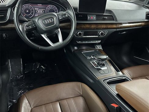 Used 2018 Audi Q5 2.0T Premium Plus w/ Premium Plus Package image 23