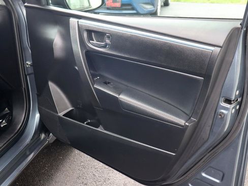 Used 2016 Toyota Corolla S FWD image 38