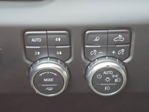 Used 2022 GMC Sierra 1500 Denali w/ Denali Reserve Package AWD/4WD image 29