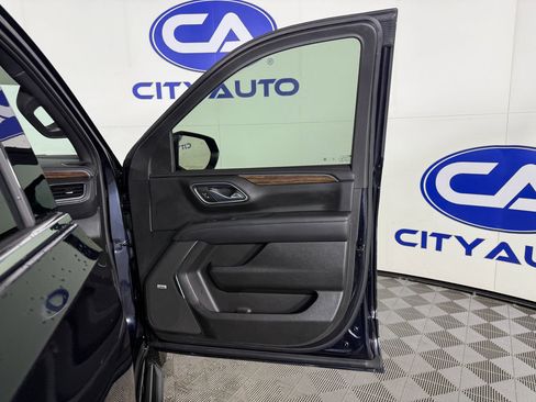 Used 2021 Chevrolet Tahoe High Country image 14