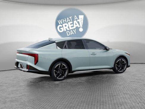 New 2026 Kia K4 GT-Line FWD image 6