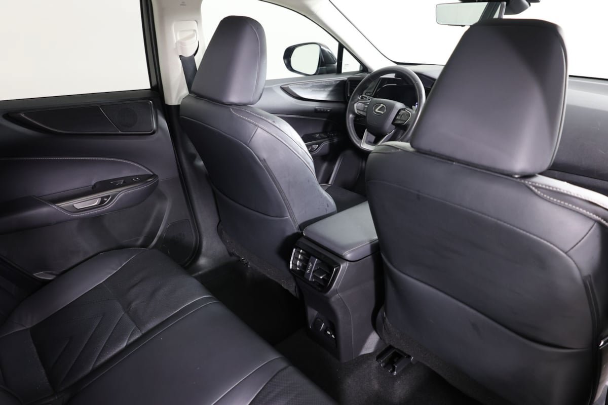 Used 2023 Lexus NX 350 AWD w/ Cold Area Package image 40